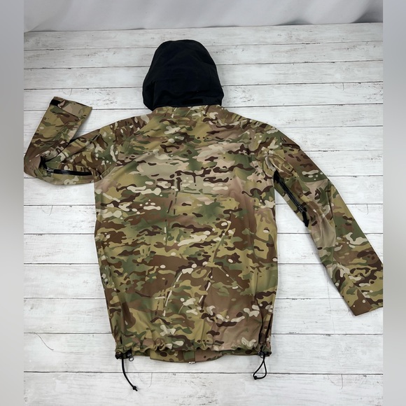 NikeLab Collection Crye Precision Shell Size Small Camo - Picture 3 of 12